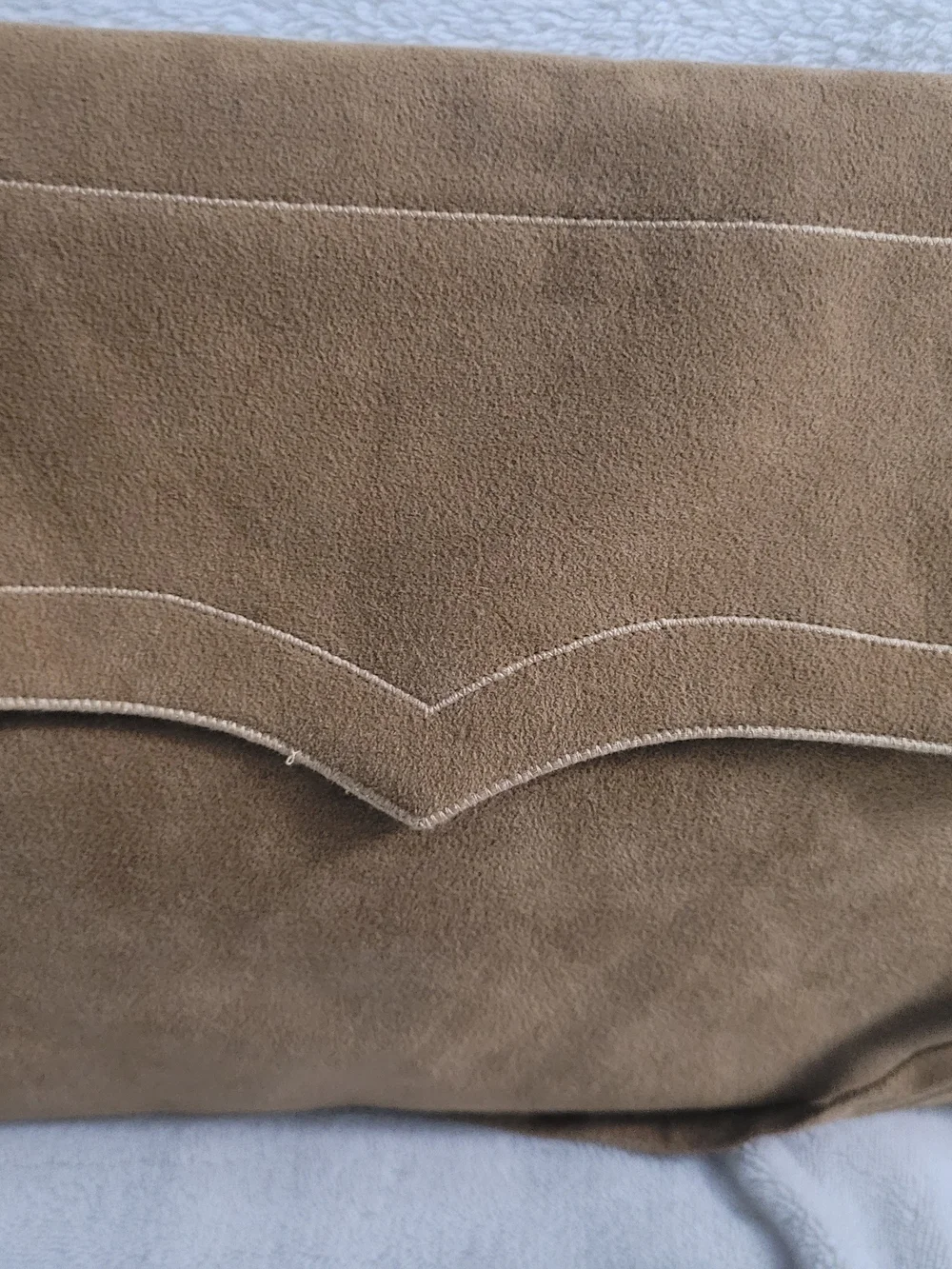 Vintage Reva Tan Ultra Suede Shoulder Bag Envelope Flap Minimalist Camel Brown